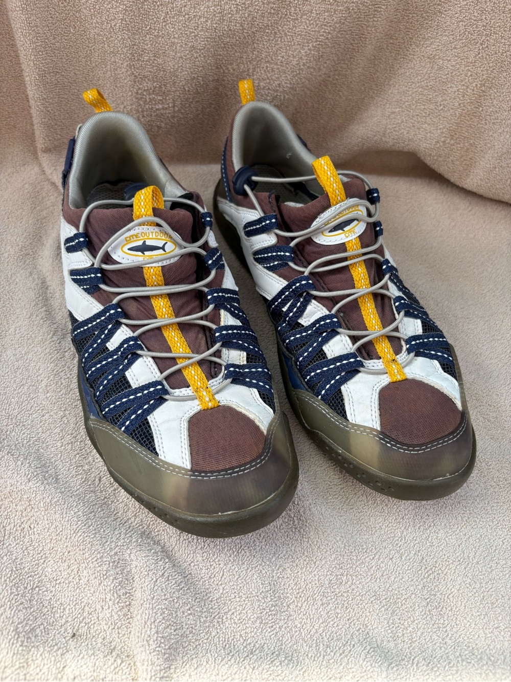OTE Outdoor Hydra XC Water Shoes Men’s Size 10 Shark Bungee Lace